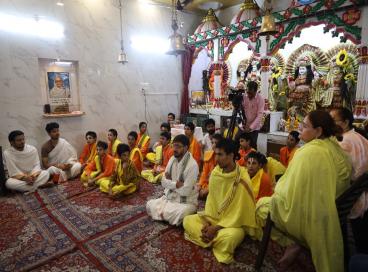 वैदिकवाङ्मयं महर्षि-वाल्मीकि-साहित्यंच