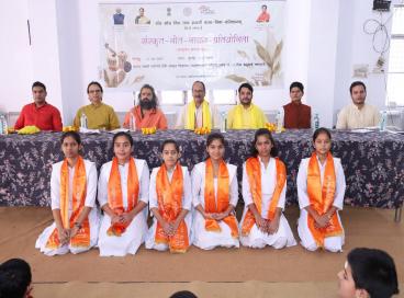 गुरुकुलीय संस्कृत गीत प्रतियोगिता 